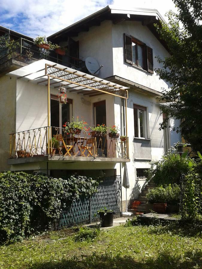 Casa Avezza Apartment Omegna Luaran gambar